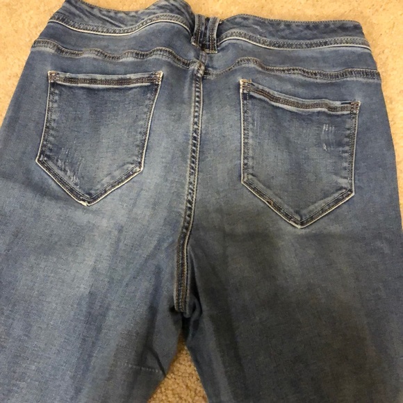 Maurice’s skinny jeans - Picture 3 of 3